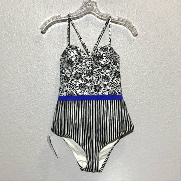 Saha Waterlily Shadow One Piece Swimsuit - Picture 1 of 12